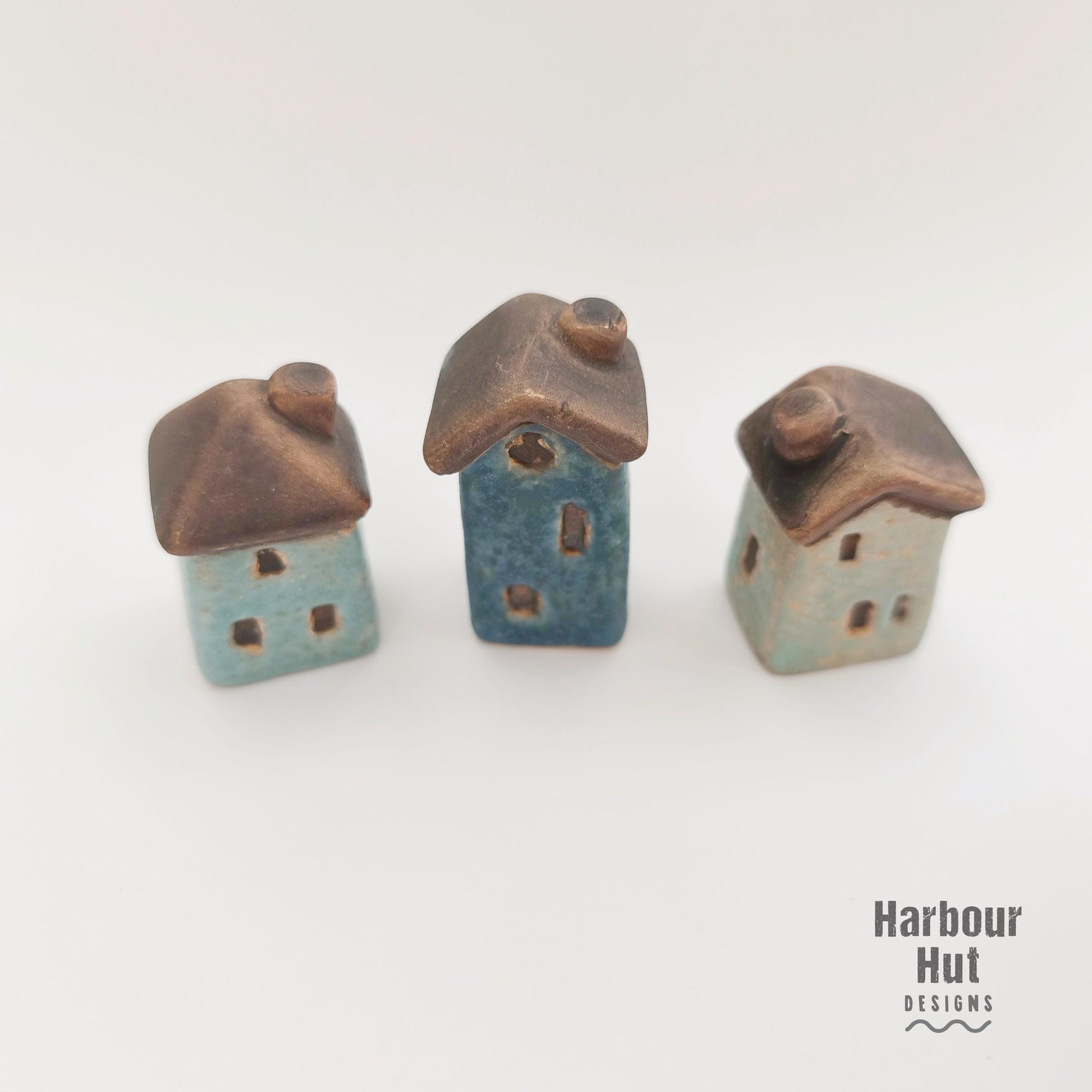 Set of 3 ceramic beach houses | Coastal hut decor | Boho | Rustic ornament decoration | Whimsical | New home present | House warming gift