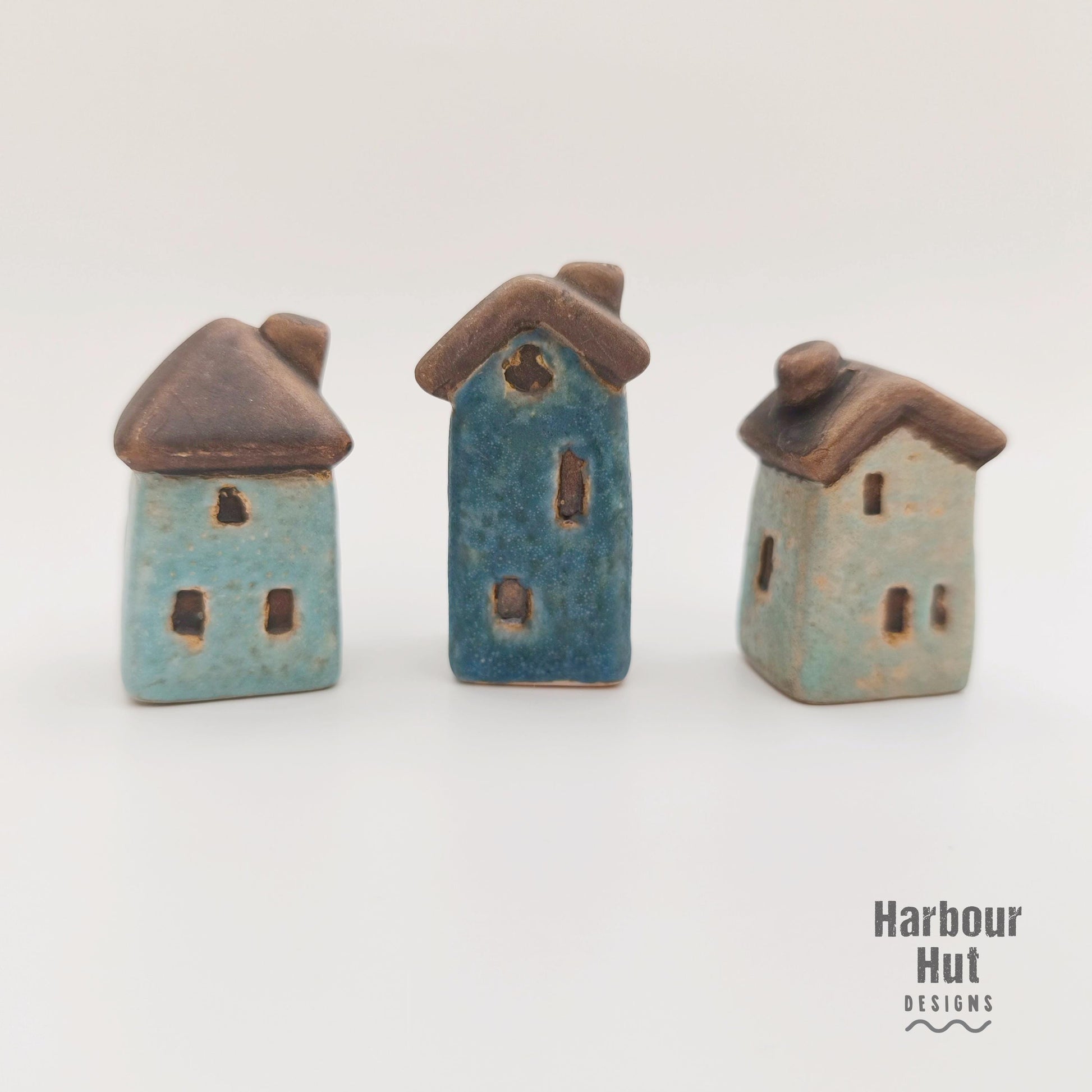 Set of 3 ceramic beach houses | Coastal hut decor | Boho | Rustic ornament decoration | Whimsical | New home present | House warming gift