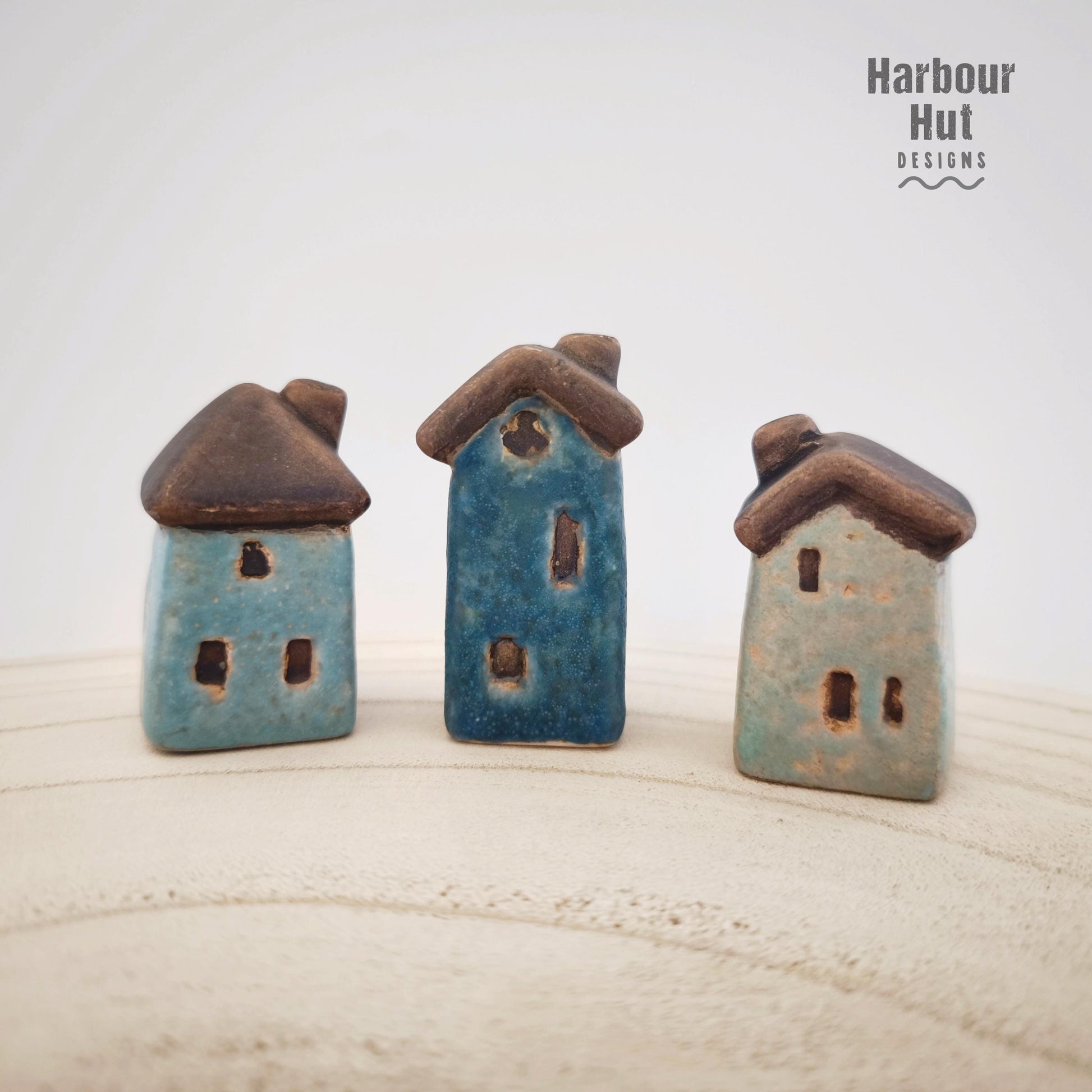Set of 3 ceramic beach houses | Coastal hut decor | Boho | Rustic ornament decoration | Whimsical | New home present | House warming gift