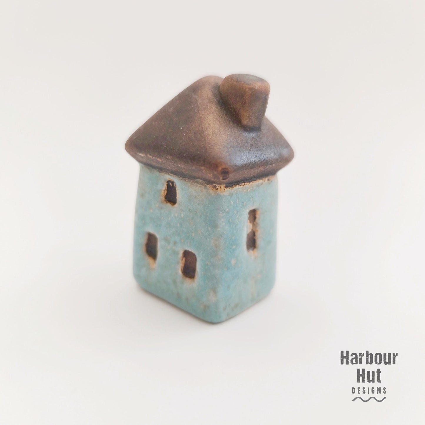 Set of 3 ceramic beach houses | Coastal hut decor | Boho | Rustic ornament decoration | Whimsical | New home present | House warming gift