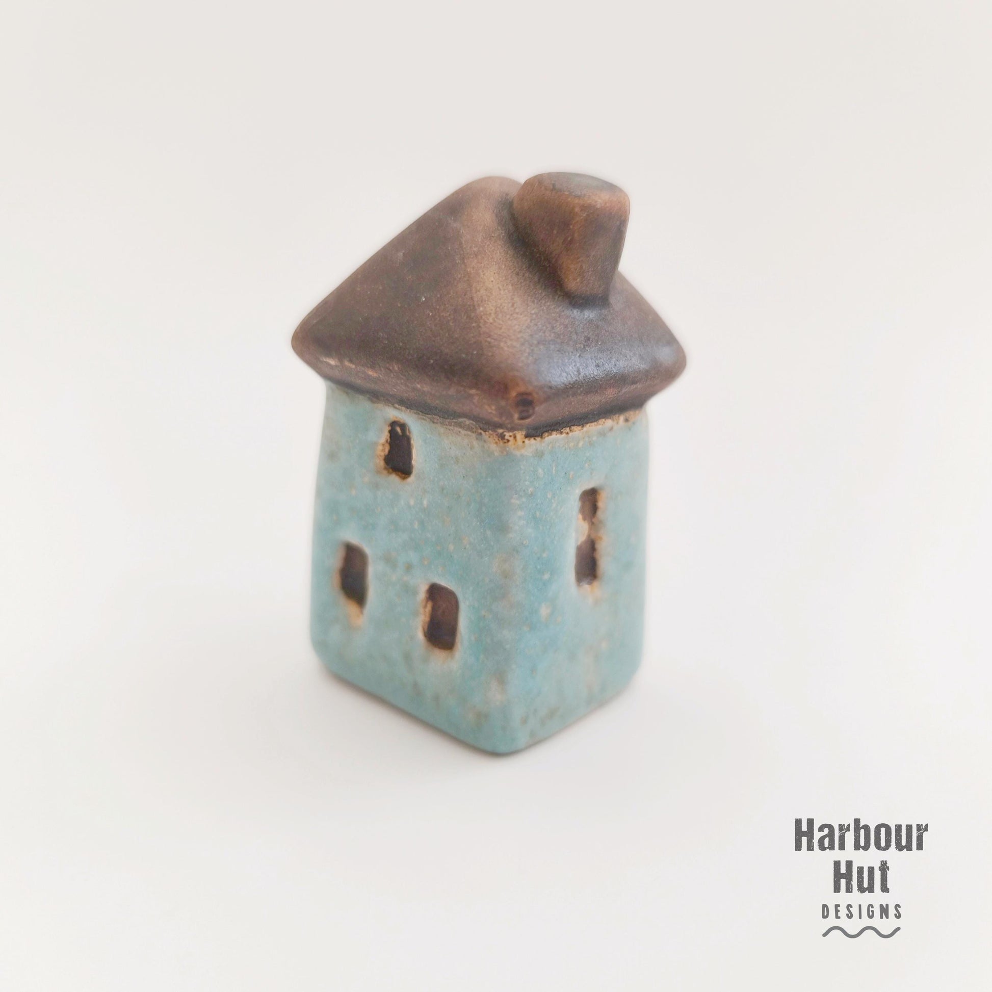 Set of 3 ceramic beach houses | Coastal hut decor | Boho | Rustic ornament decoration | Whimsical | New home present | House warming gift